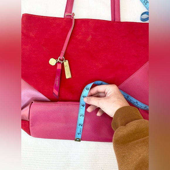 SHISEIDO Ginza Tokyo Large Red and Pink Tote Bag - Picture 6 of 11
